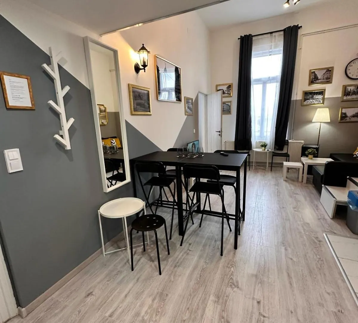 Downtown Sunrise Apartment Budapest 0*,  Hungary