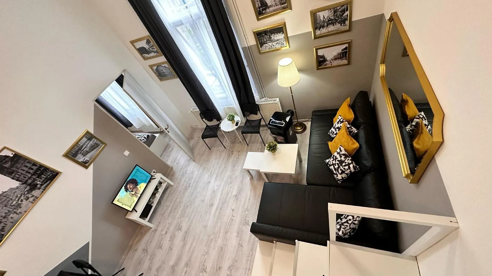 Downtown Sunrise Apartment Budapest