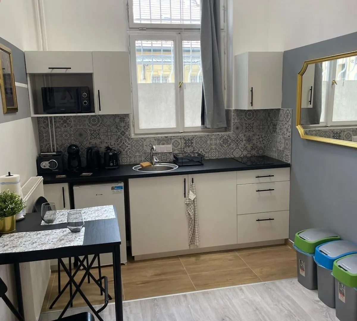 Downtown Sunrise Apartment Budapest