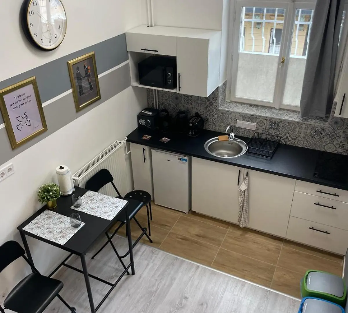 Downtown Sunrise Apartment Budapest