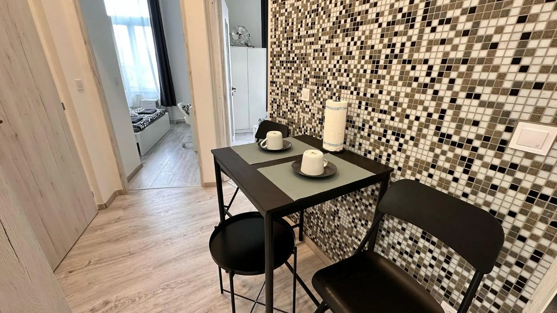 Downtown Sunrise Apartment Budapest 0*,