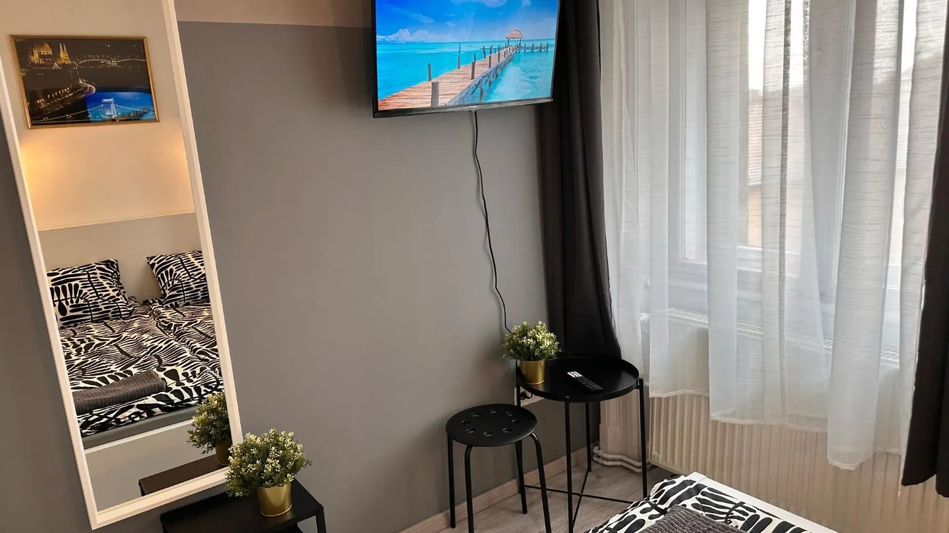 Downtown Sunrise Apartment Budapest