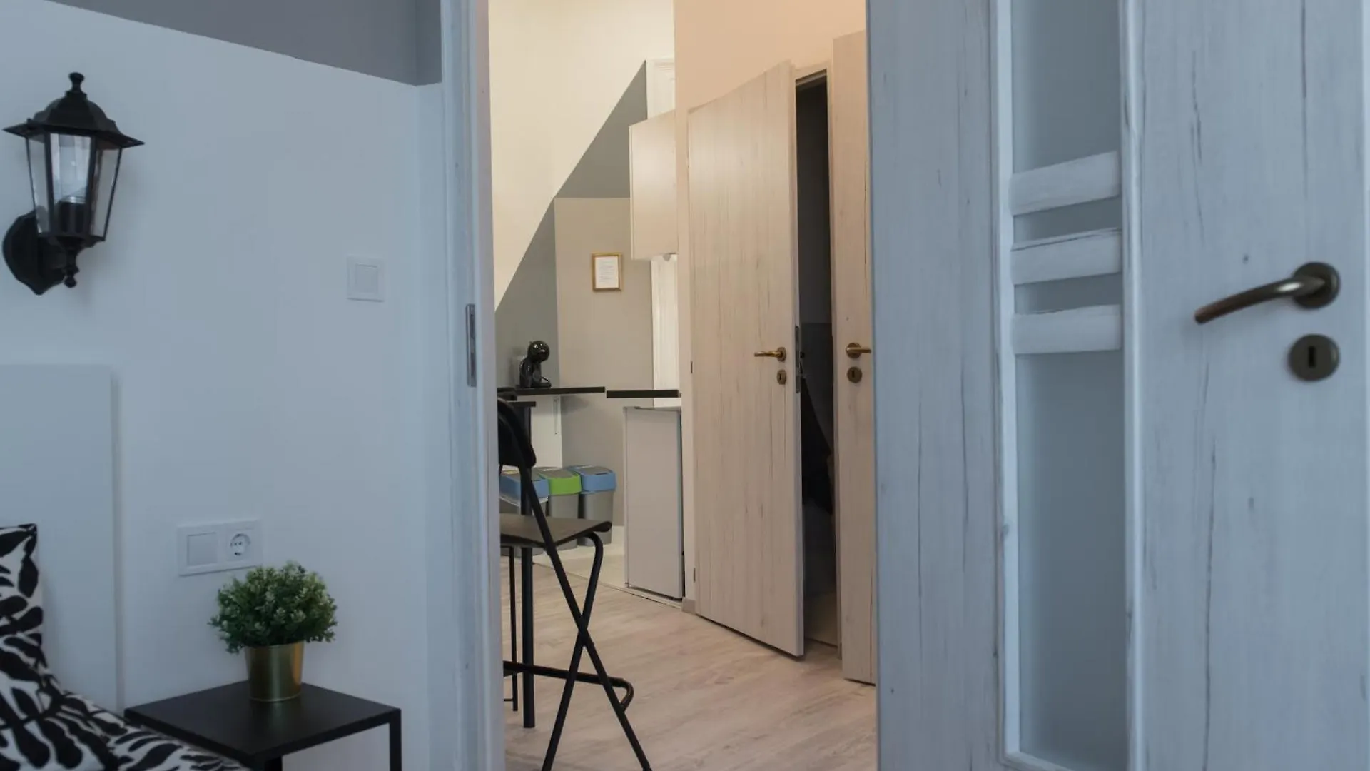 Downtown Sunrise Apartment Budapest 0*,  Hungary