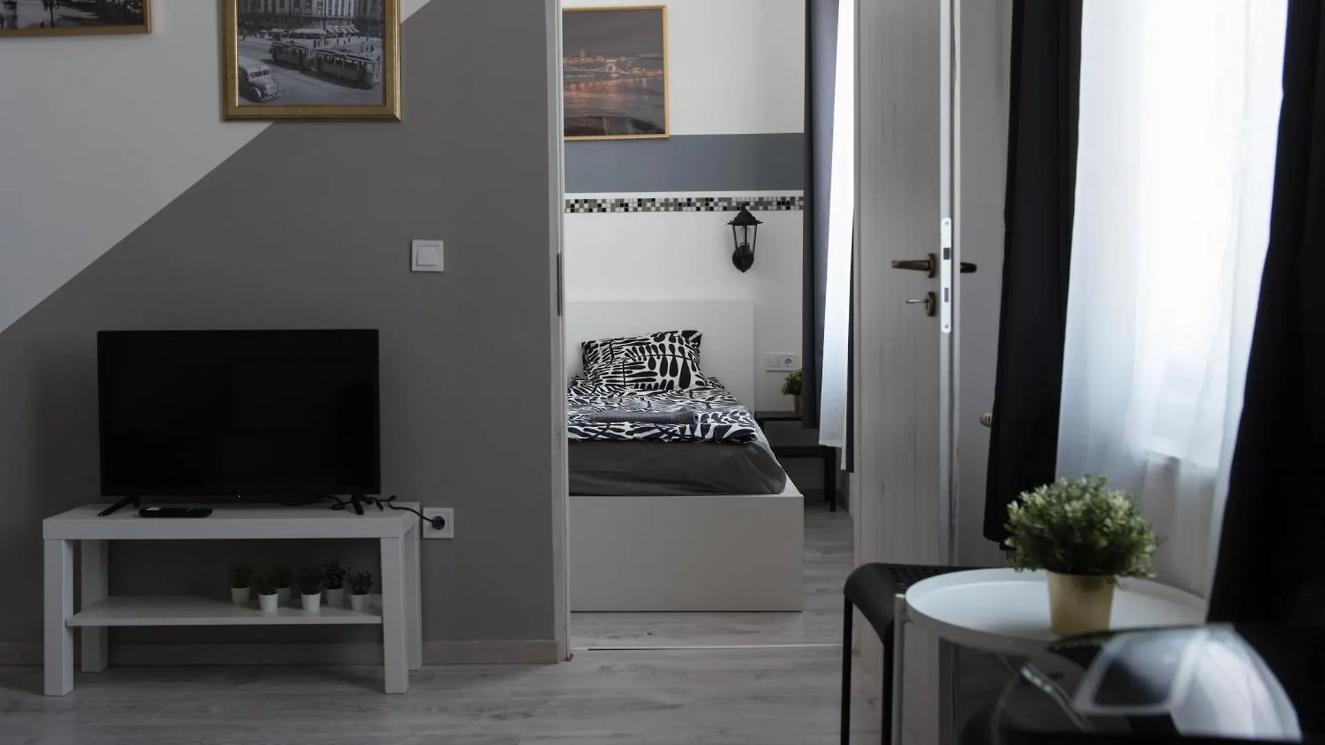 Downtown Sunrise Apartment Budapest