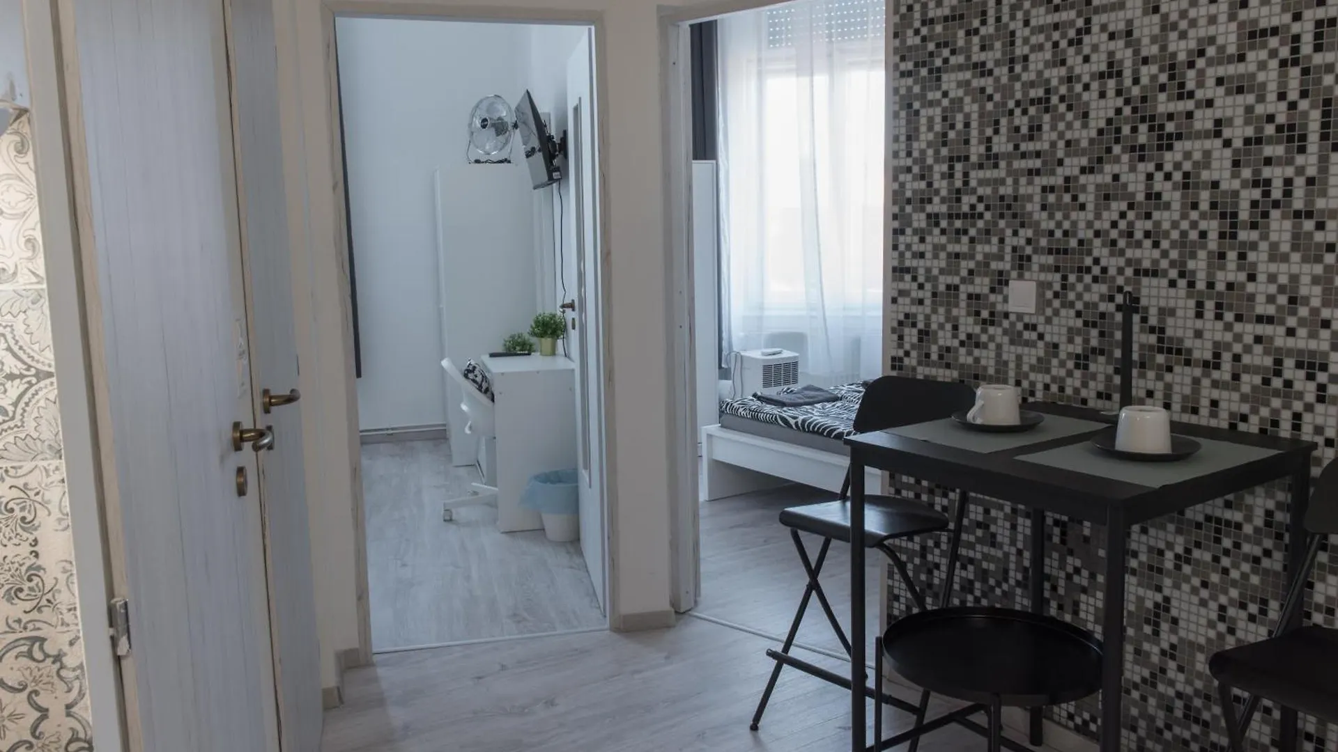 Downtown Sunrise Apartment Budapest