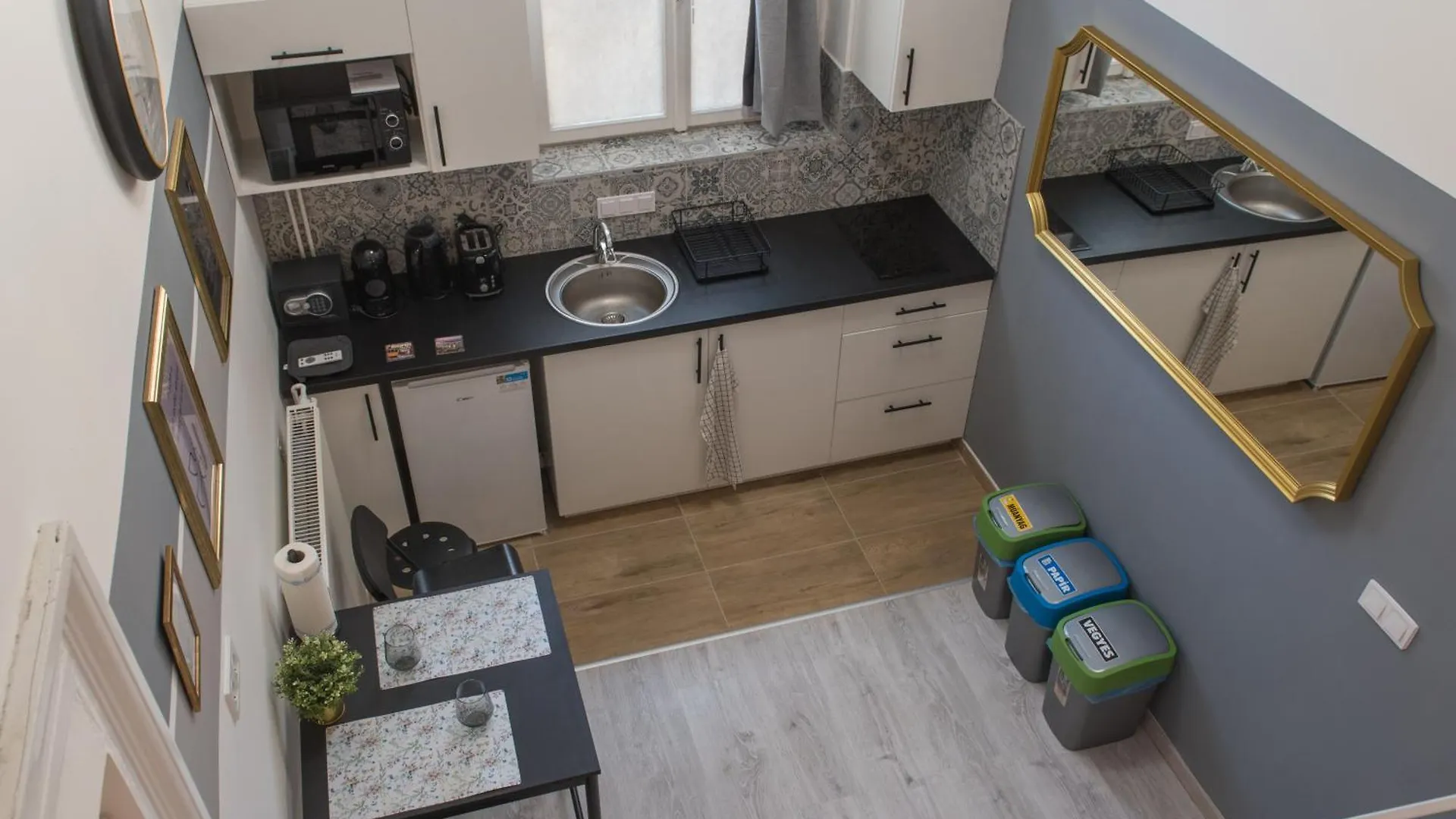 Downtown Sunrise Apartment Budapest