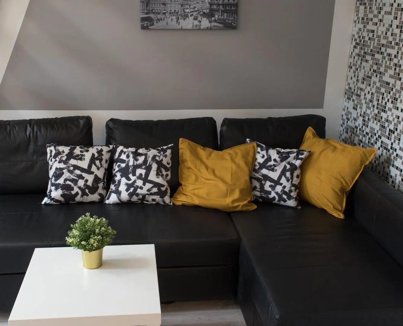 Downtown Sunrise Apartment Budapest